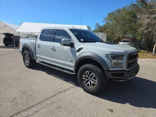 2017 Ford F-150 Raptor
