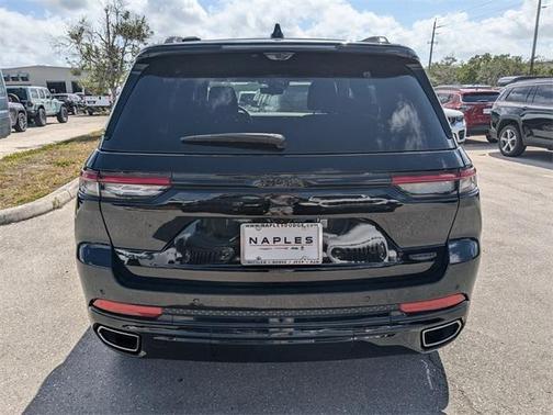 2025 Jeep Grand Cherokee Summit