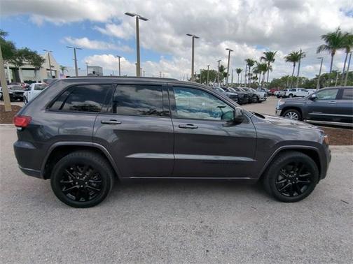 2018 Jeep Grand Cherokee Altitude