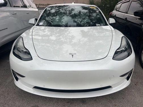 2020 Tesla Model 3 Standard Range Plus