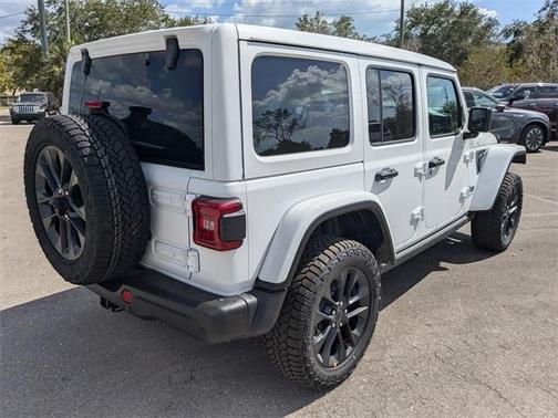 2025 Jeep Wrangler 4xe Sahara