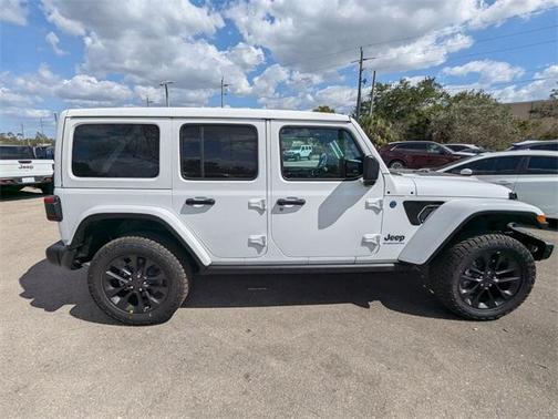 2025 Jeep Wrangler 4xe Sahara