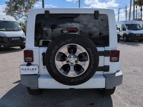 2016 Jeep Wrangler Unlimited Sahara