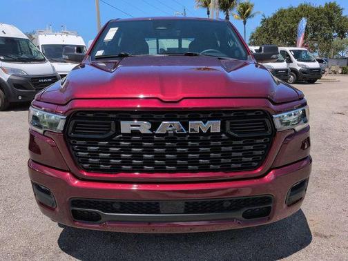 Delmonico Red Pearlcoat 2025 RAM 1500 Big Horn