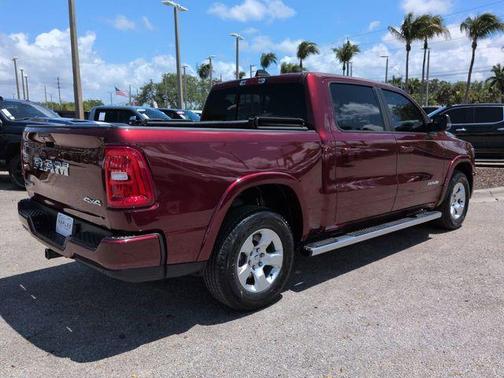 Delmonico Red Pearlcoat 2025 RAM 1500 Big Horn