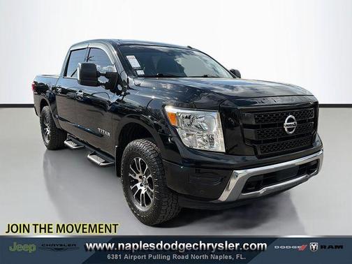 2021 Nissan Titan SV