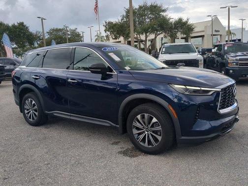 2023 INFINITI QX60 Pure