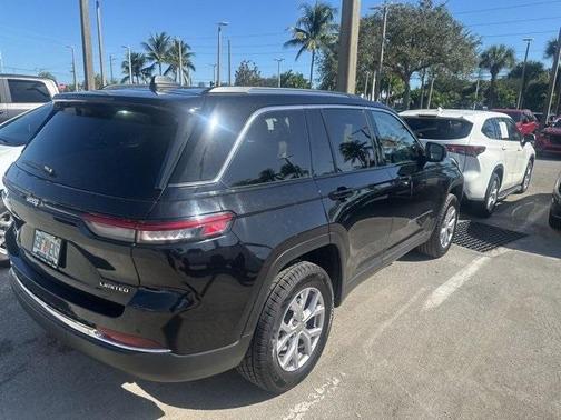 2022 Jeep Grand Cherokee Limited