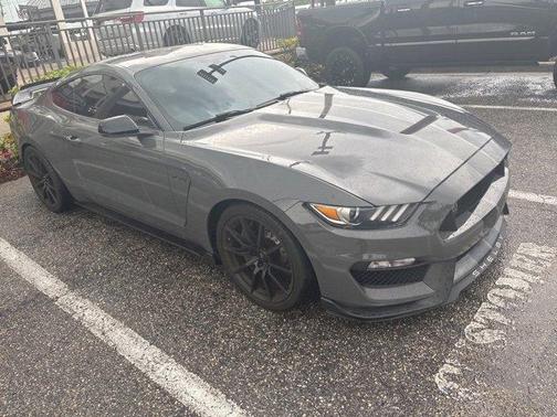 2018 Ford Shelby GT350 Base