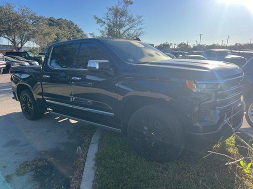 2023 Chevrolet Silverado 1500 High Country