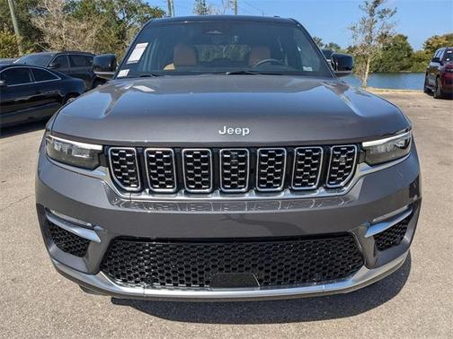 2025 Jeep Grand Cherokee Summit