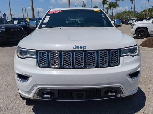 2020 Jeep Grand Cherokee Overland