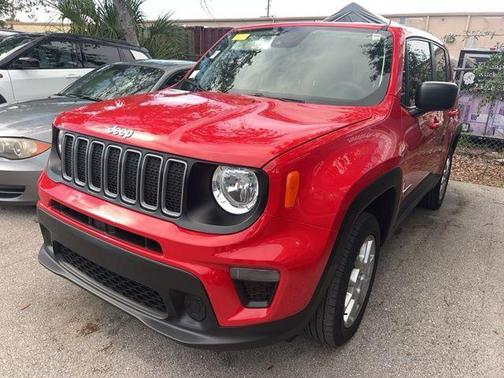 2023 Jeep Renegade Latitude