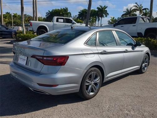 2021 Volkswagen Jetta 1.4T R-Line