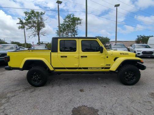2023 Jeep Gladiator Sport