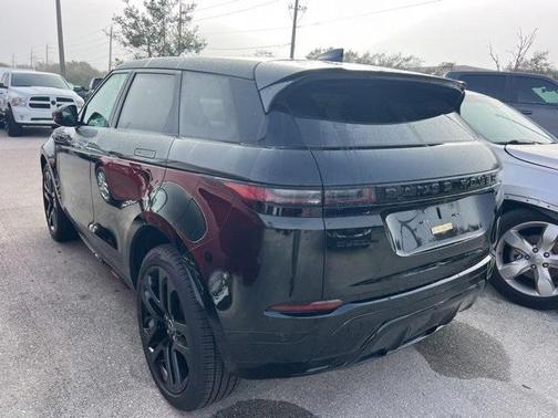 2024 Land Rover Range Rover Evoque Dynamic SE