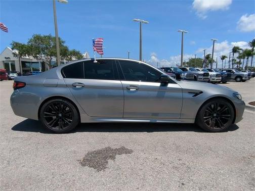 2022 BMW M5 Base