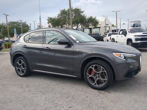 2022 Alfa Romeo Stelvio Ti