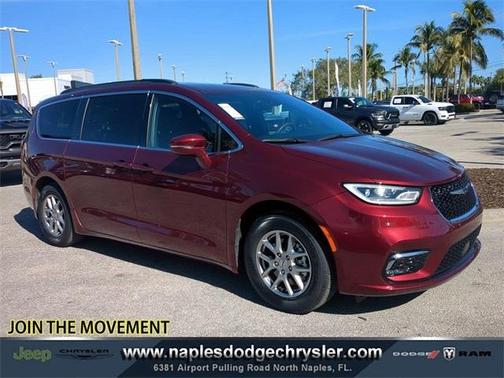 2022 Chrysler Pacifica Touring