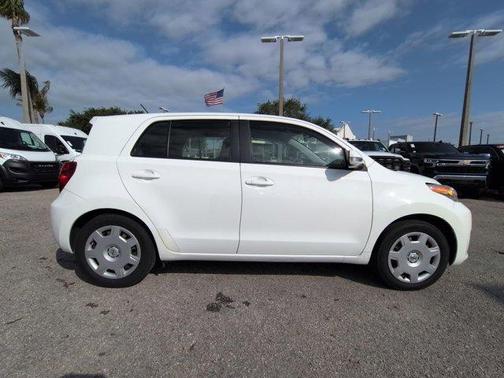 Super White 2012 Scion xD Base