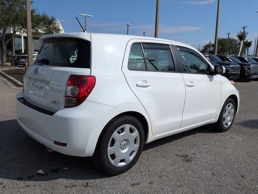 Super White 2012 Scion xD Base