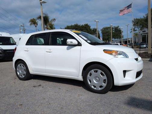 Super White 2012 Scion xD Base