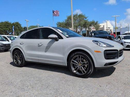 Chalk 2021 Porsche Cayenne AWD