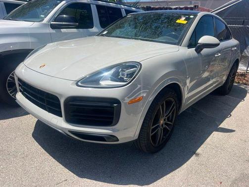 Chalk 2021 Porsche Cayenne AWD