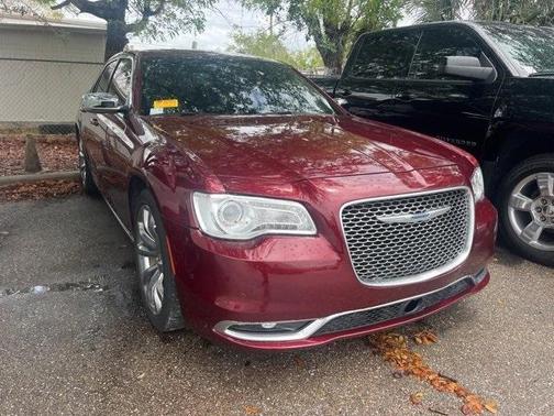 2021 Chrysler 300 Touring L