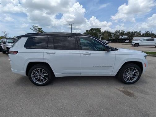 2025 Jeep Grand Cherokee L Summit