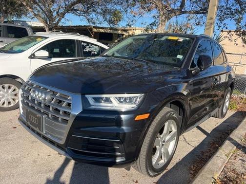 2018 Audi Q5 2.0T Premium Plus