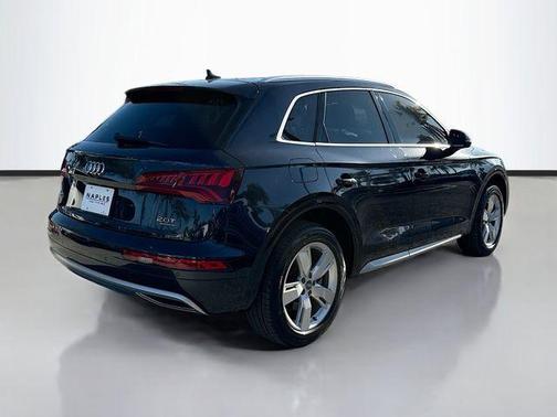 2018 Audi Q5 2.0T Premium Plus