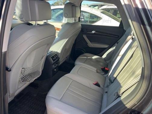 2018 Audi Q5 2.0T Premium Plus