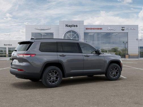 Sting Gray Clearcoat 2027 Jeep Grand Cherokee L Laredo