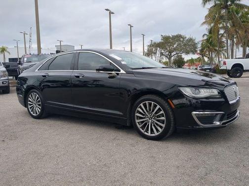 2019 Lincoln MKZ Standard