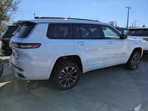 2025 Jeep Grand Cherokee L Overland