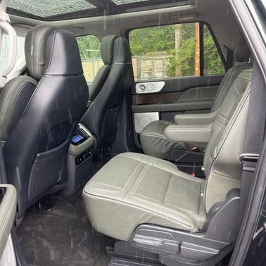 2022 Lincoln Navigator L Black Label