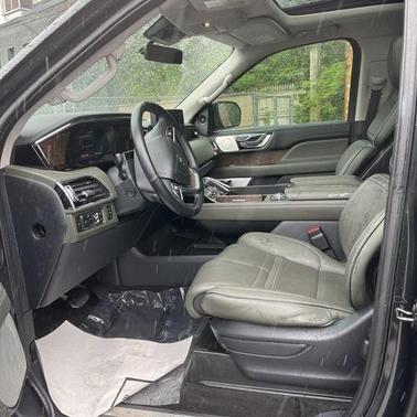 2022 Lincoln Navigator L Black Label