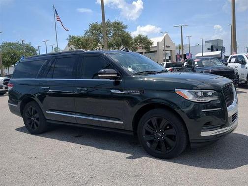 2022 Lincoln Navigator L Black Label