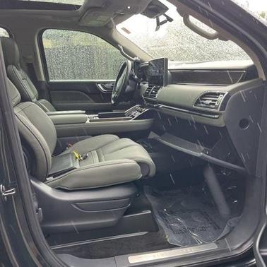 2022 Lincoln Navigator L Black Label