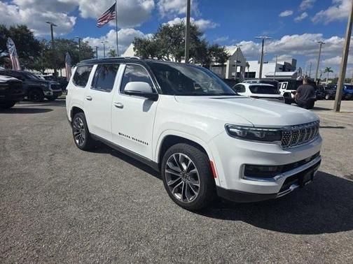 2022 Jeep Grand Wagoneer Series III