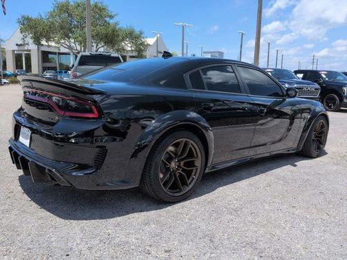 Pitch Black Clearcoat 2020 Dodge Charger SRT Hellcat