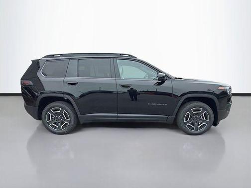 2026 Jeep Cherokee LAREDO/LIMITED