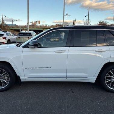 2024 Jeep Grand Cherokee Summit