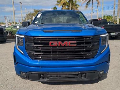 2022 GMC Sierra 1500 Elevation