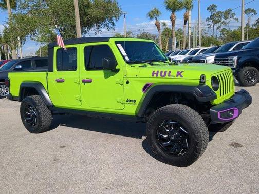 2021 Jeep Gladiator Sport