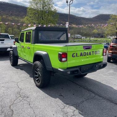 2021 Jeep Gladiator Sport