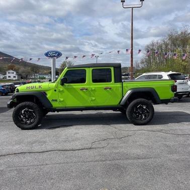 2021 Jeep Gladiator Sport