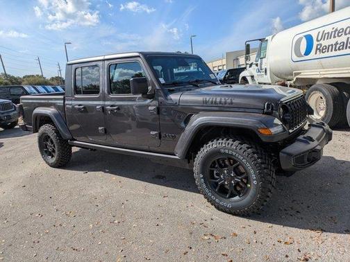 2026 Jeep Gladiator Sport