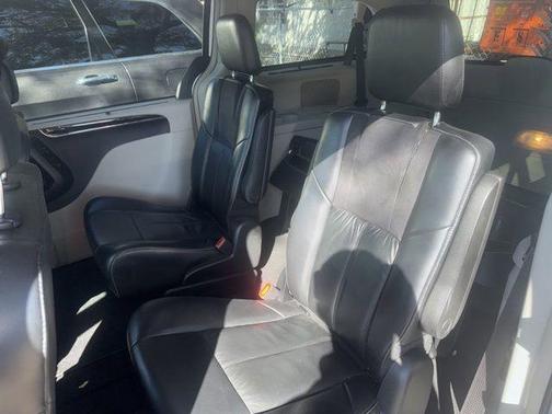 2014 Chrysler Town & Country Limited